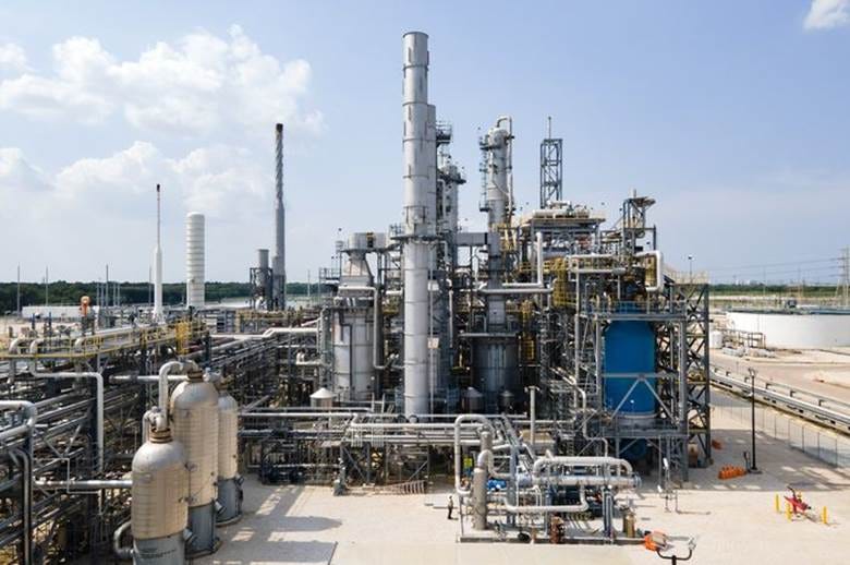 A factory with pipes and pipes

Description automatically generated with medium confidence