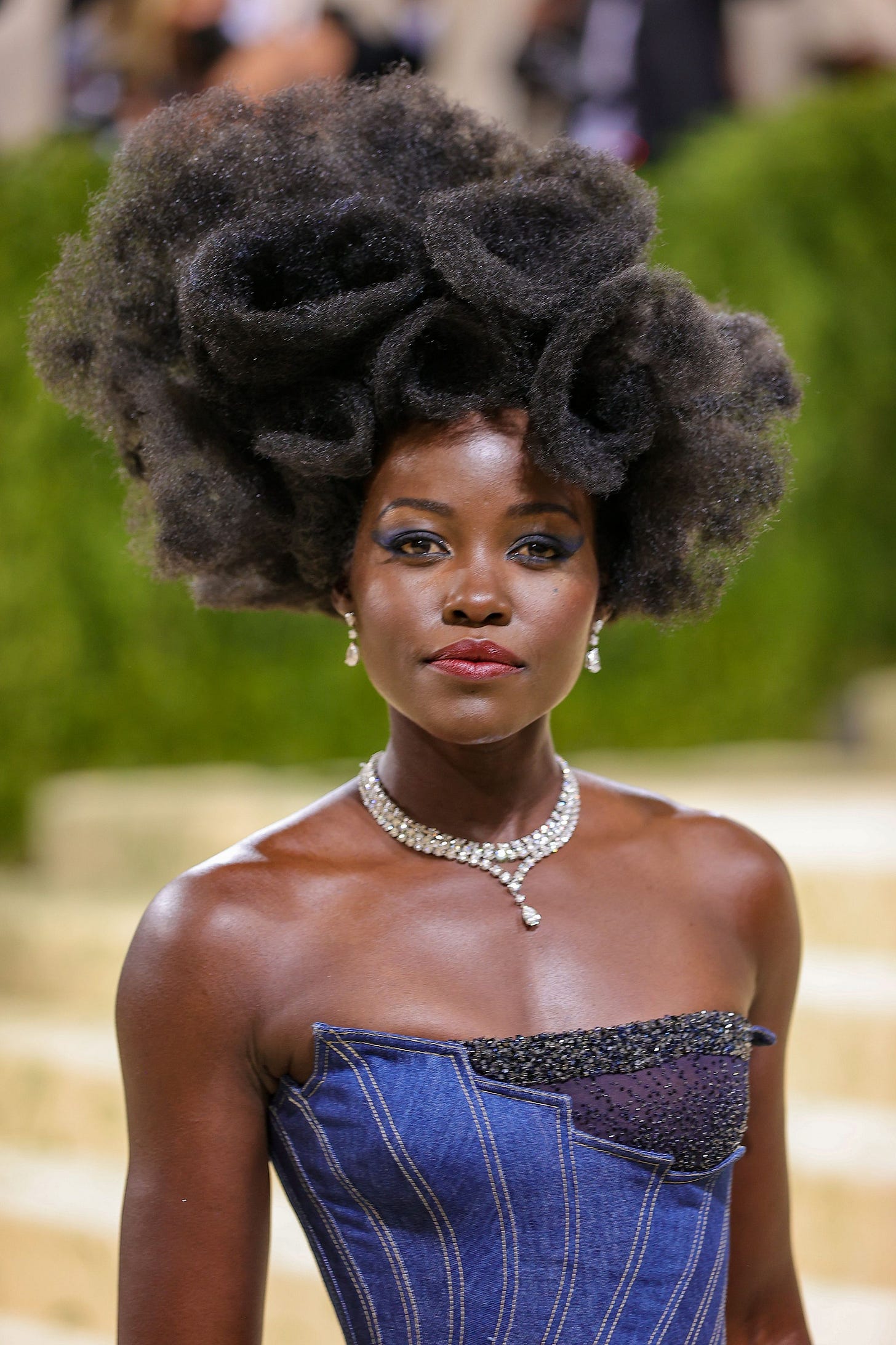 The Story Behind Lupita Nyong'o's Denim-Inspired Met Gala 2021 Beauty Look  | Vogue