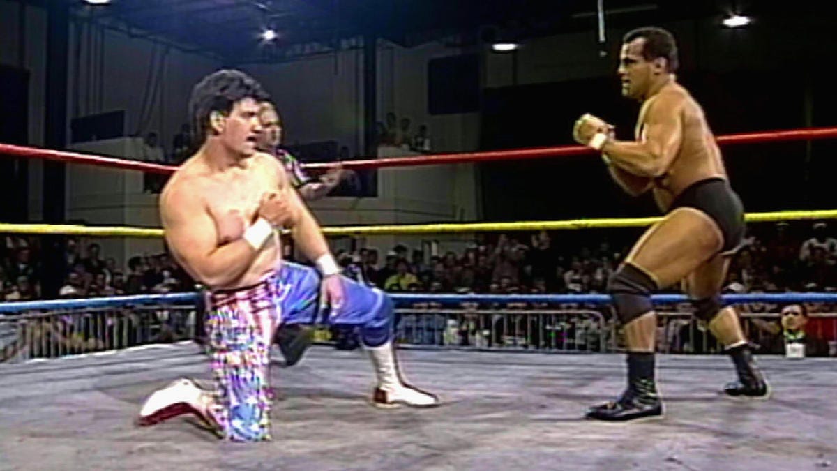 Eddie Guerrero vs. Dean Malenko - ECW Television Championship Match: Hostile  City Showdown, April 15, 1995 | WWE