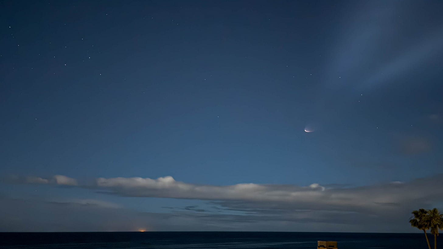 May be an image of cloud, twilight and horizon