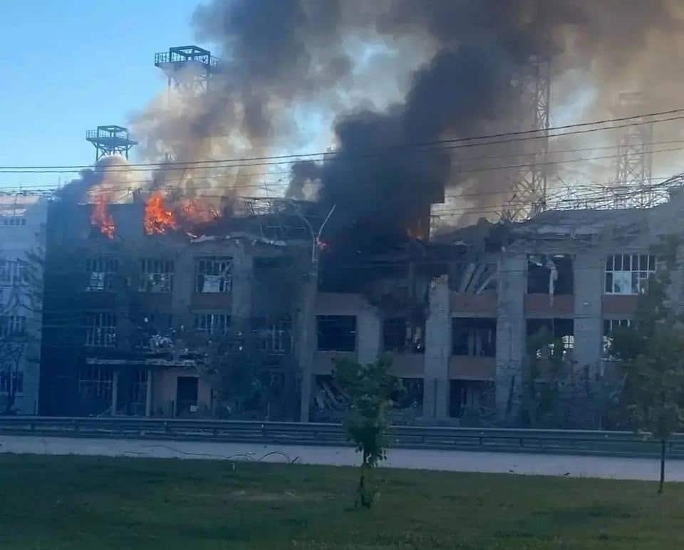 VNIR-Progress Burns_@nd Strike_01.jpeg