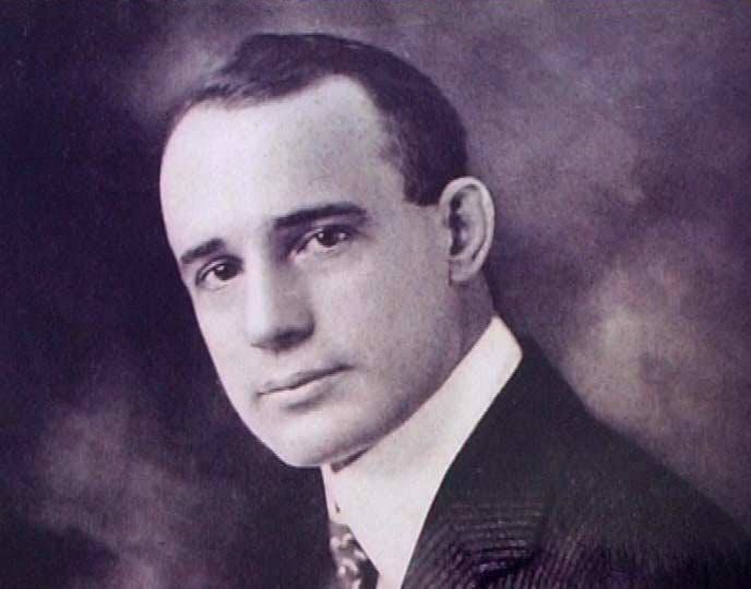 Napoleon Hill - Wikipedia Napoleon Hill - Wikipedia