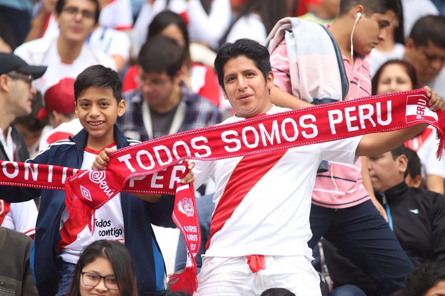 Selección peruana realiza hoy su "entrenamiento de despedida" con presencia de hinchas | Noticias | Agencia Peruana de Noticias Andina Selección peruana realiza hoy su "entrenamiento de despedida" con presencia de hinchas | Noticias | Agencia Peruana de Noticias Andina