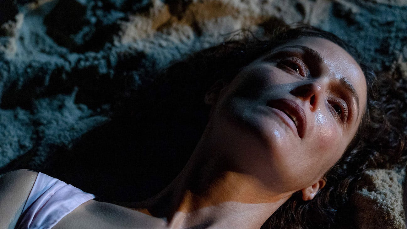 If I Had Legs I'd Kick You' Review: Rose Byrne in Motherhood Freakout