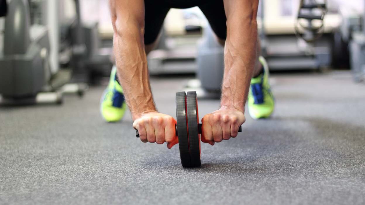 home gym, home workout, dumbbells, kettlebells, budget gym, home workout