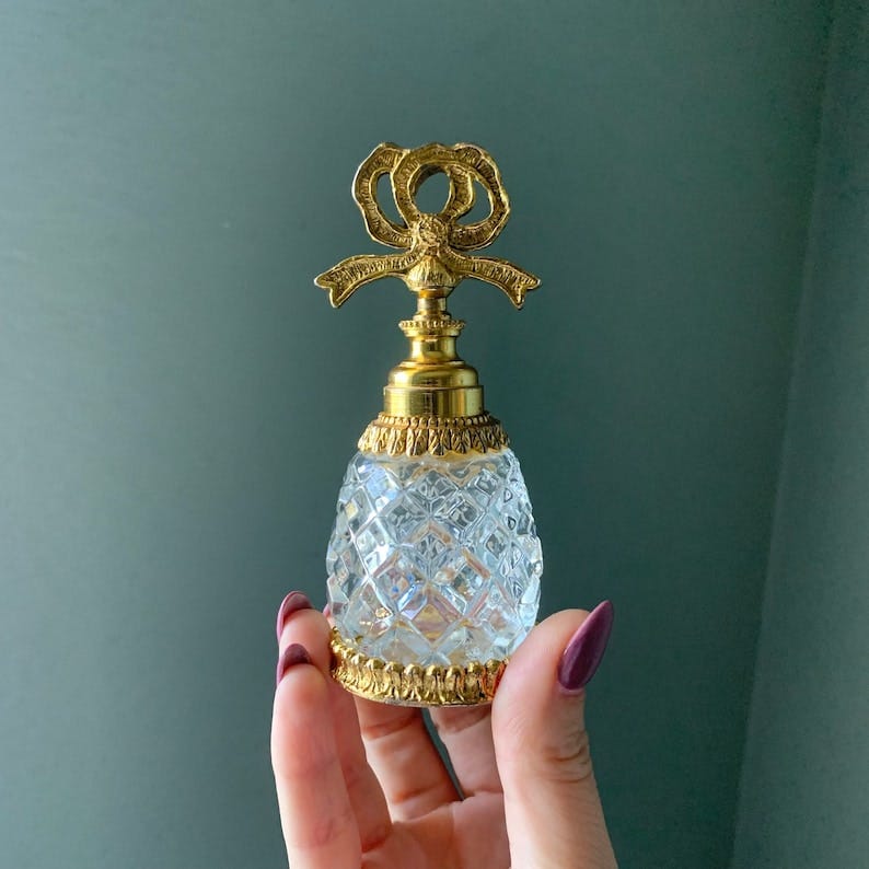 Stylebuilt Ormolu Ribbon Bow Perfume Bottle image 1