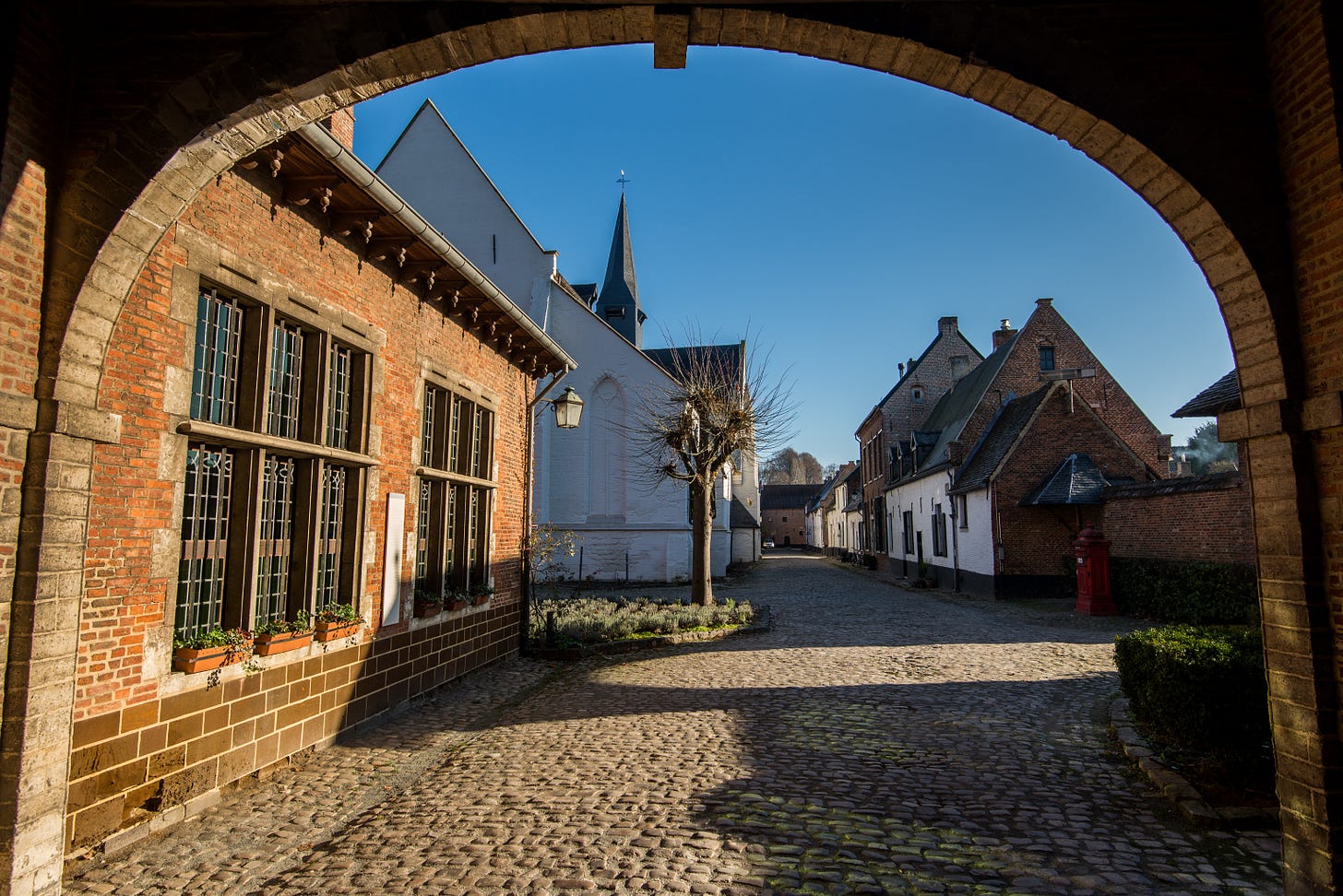 Begijnhof van Diest - Diest Online Begijnhof van Diest - Diest Online