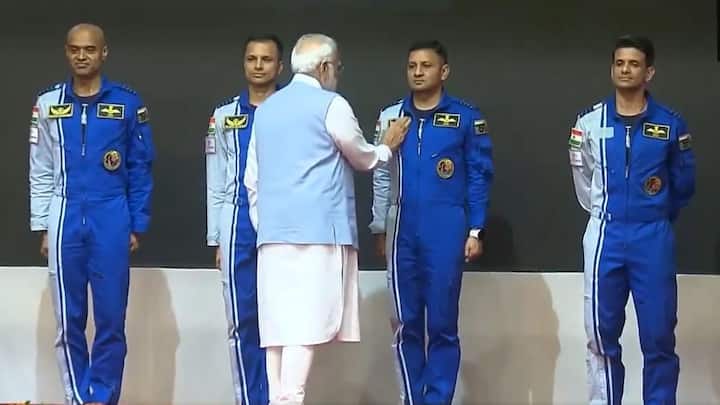Gaganyaan ISRO Astronaut Designates India Human Spaceflight Mission Announced PM Modi Meets Them Know Names WATCH Gaganyaan: Astronaut Designates For India's First Human Spaceflight Mission Announced, PM Modi Meets Them. WATCH
