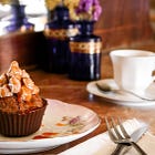 Brownie amb mousse de xocolata.