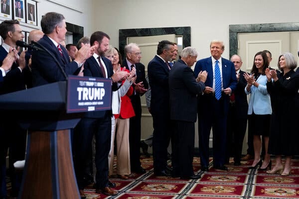 Trump Returns to Washington With Renewed Grip on the G.O.P. - The New York  Times