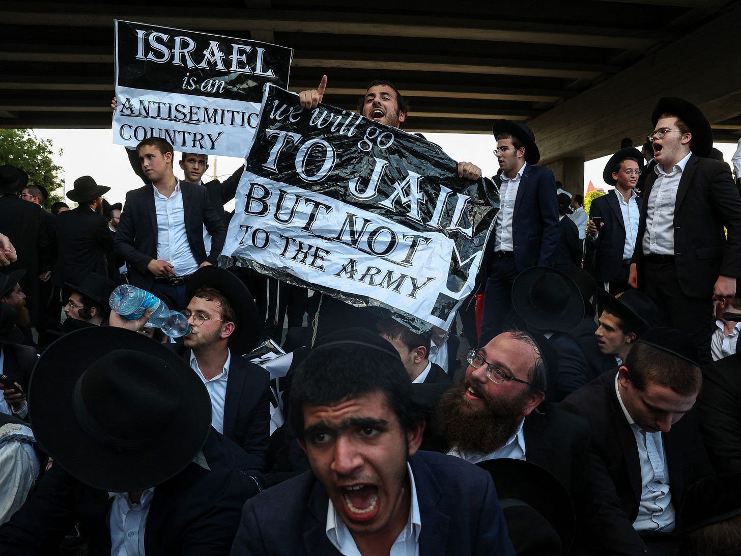 Ultra-Orthodox party in Israel urges young Haredi men to resist draft | CNN