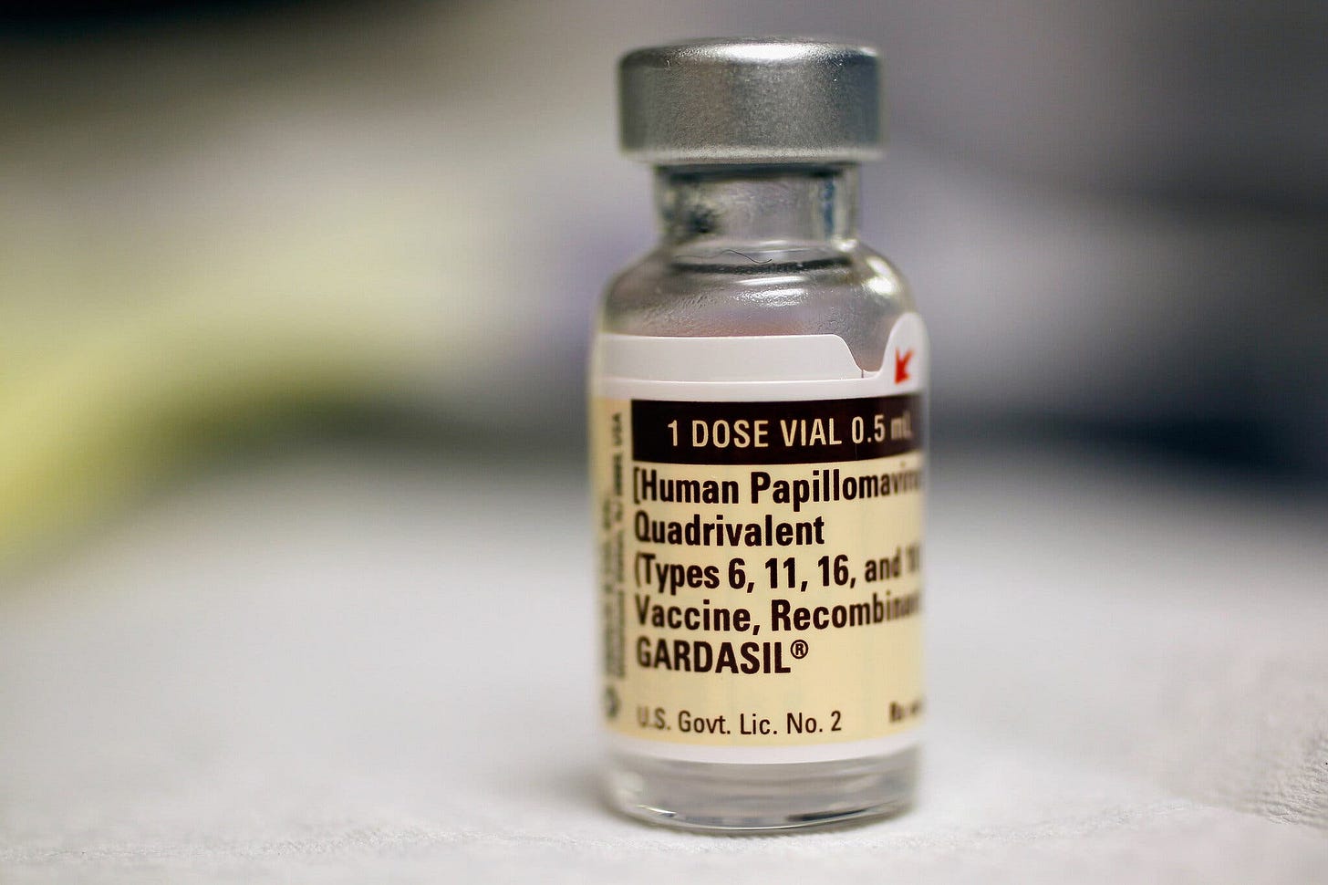 1 dose vial of HPV vaccine 1 dose vial of HPV vaccine