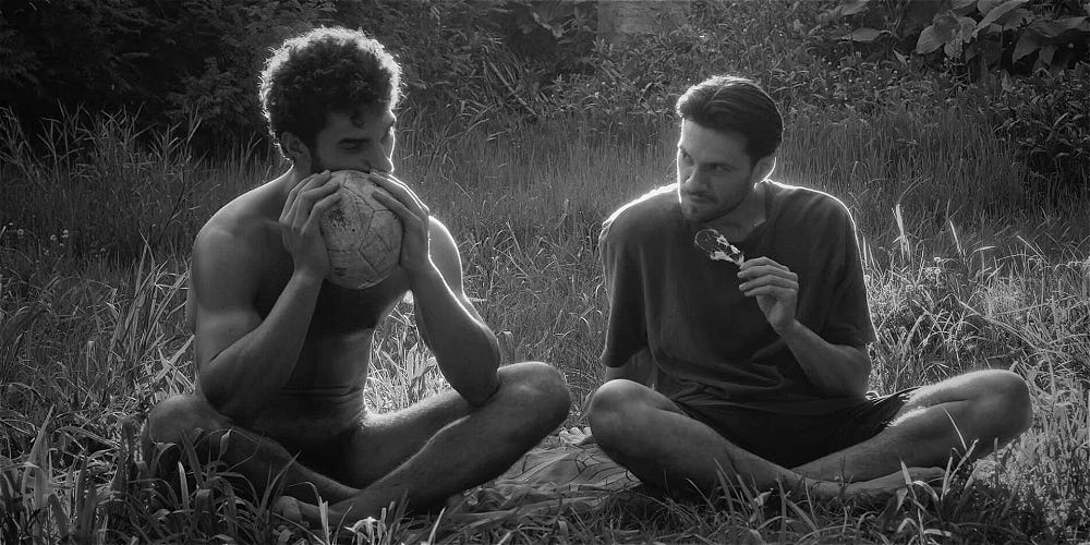 Still from Dog-Dog (2025), directed by Marco Berger — reviewed by Edin Čusto for The Self-Reproaching Critic (src.ba).