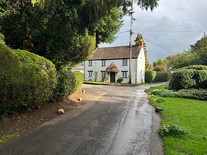 Two cottages in Dark Lane North, Steeple Ashton, Wiltshire. Images: Roland's Travels