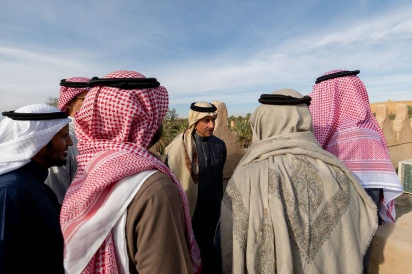 انطلاق رحلة وزير السياحة على مسار الشمال السياحي من الرياض إلى حائل - جريدة  المدينة