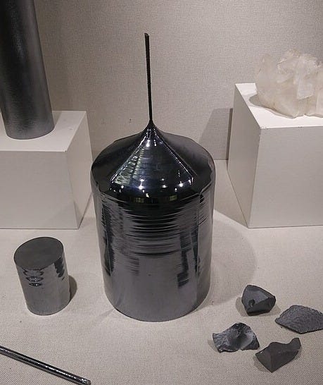 File:Monocrystalline silicon ingot.jpg