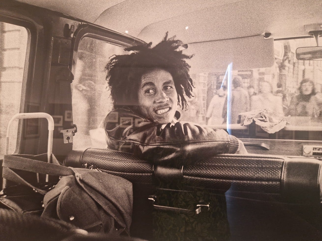 DENNIS MORRIS @ THE PHOTOGRAPHER'S GALLERY