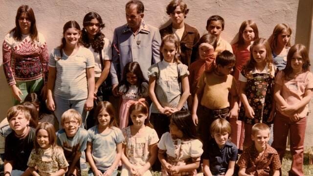 Chowchilla bus kidnapping survivor Jodi Heffington's lifelong fight to keep  her captors behind bars - CBS News