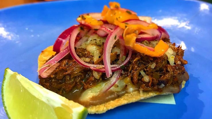 Tacos de cochinita con queso
