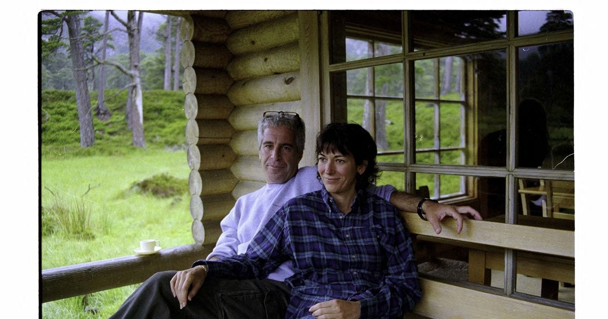 Ghislaine Maxwell and Jeffrey Epstein snap in Balmoral ...