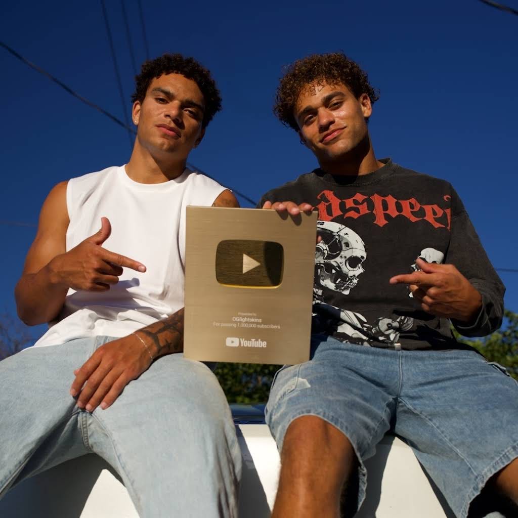 Jones Brothers - YouTube