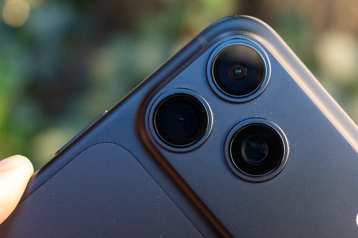 iPhone 18 Pro Max variable aperture
