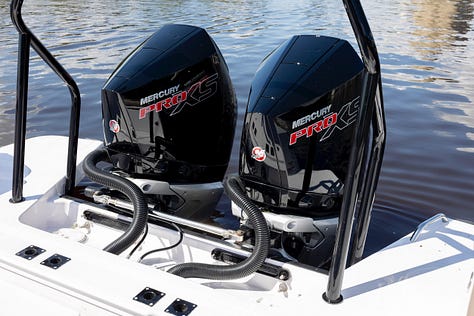 2024 Axopar 37 XC Cross Cabin