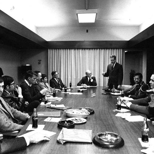 Un par de locos y una idea