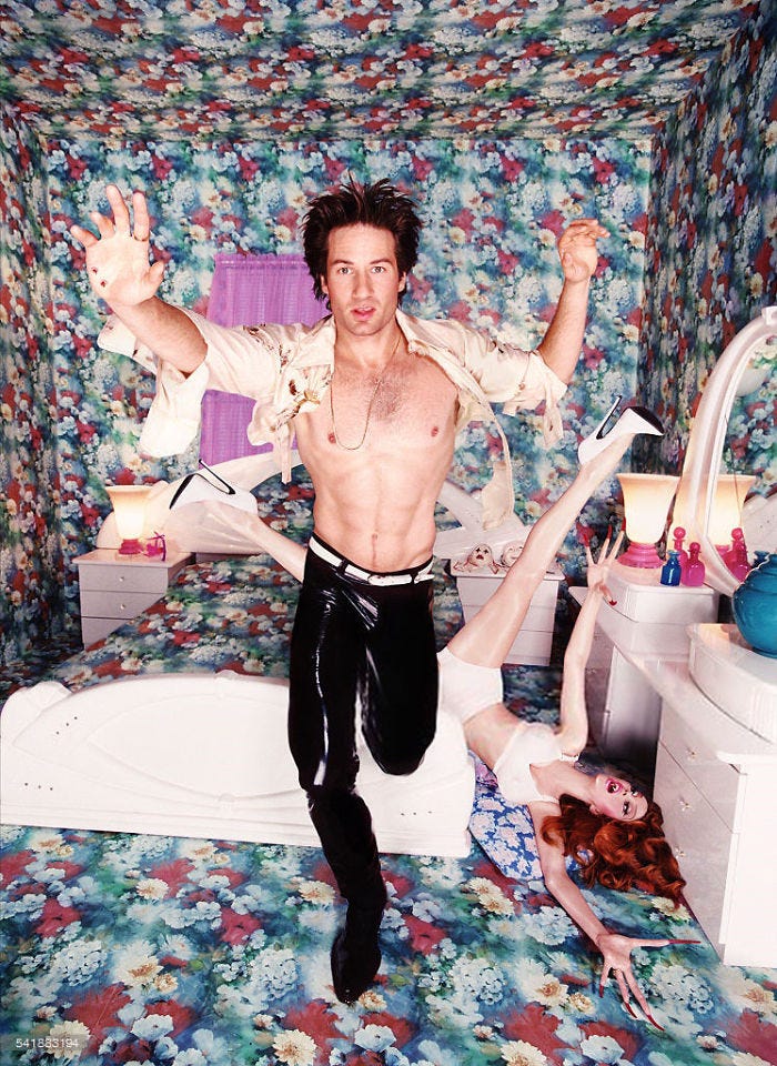 X-Files Photoshoot From The 90's Is Going Viral Again, And It's Super Weird  Even For The 2018 Standards | Bored Panda