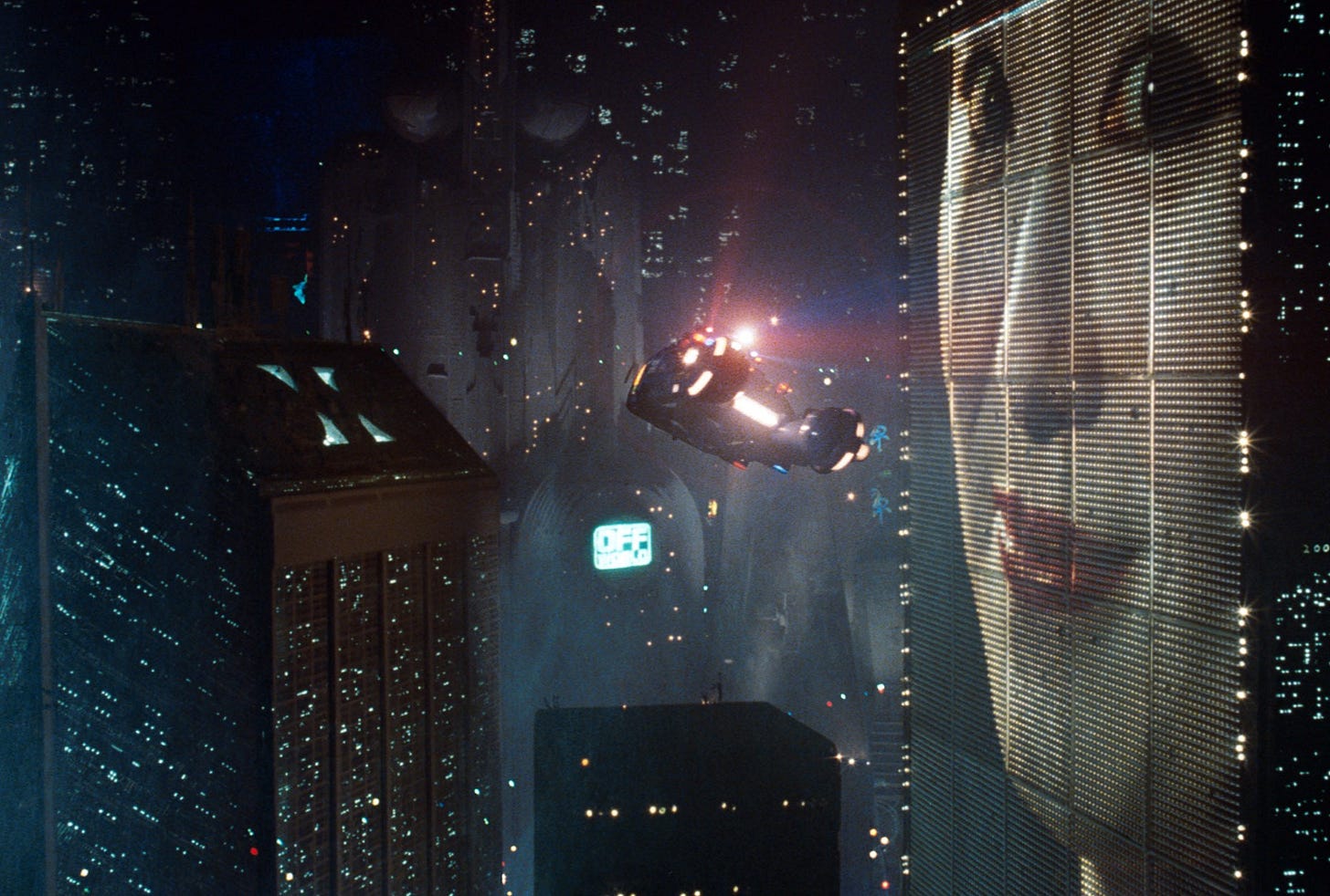 Blade Runner's 2019 Los Angeles helped define the American city of the future | Vox Blade Runner's 2019 Los Angeles helped define the American city of the future | Vox