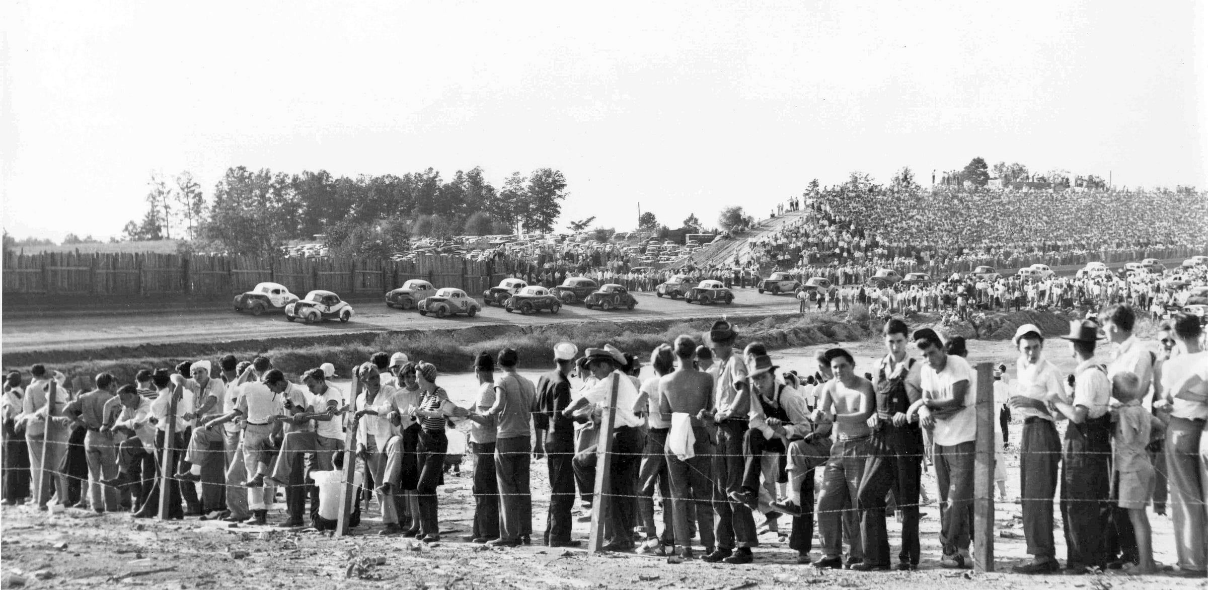1947 race at the speedway 1947 race at the speedway