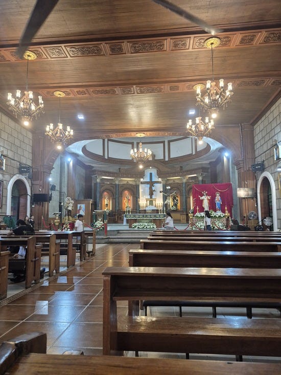 Inside the San Antonio (Nueva Ecija) Parish Church Inside the San Antonio (Nueva Ecija) Parish Church