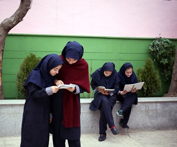 موشکهای پرصدا، بچههای سرگردان موشکهای پرصدا، بچههای سرگردان