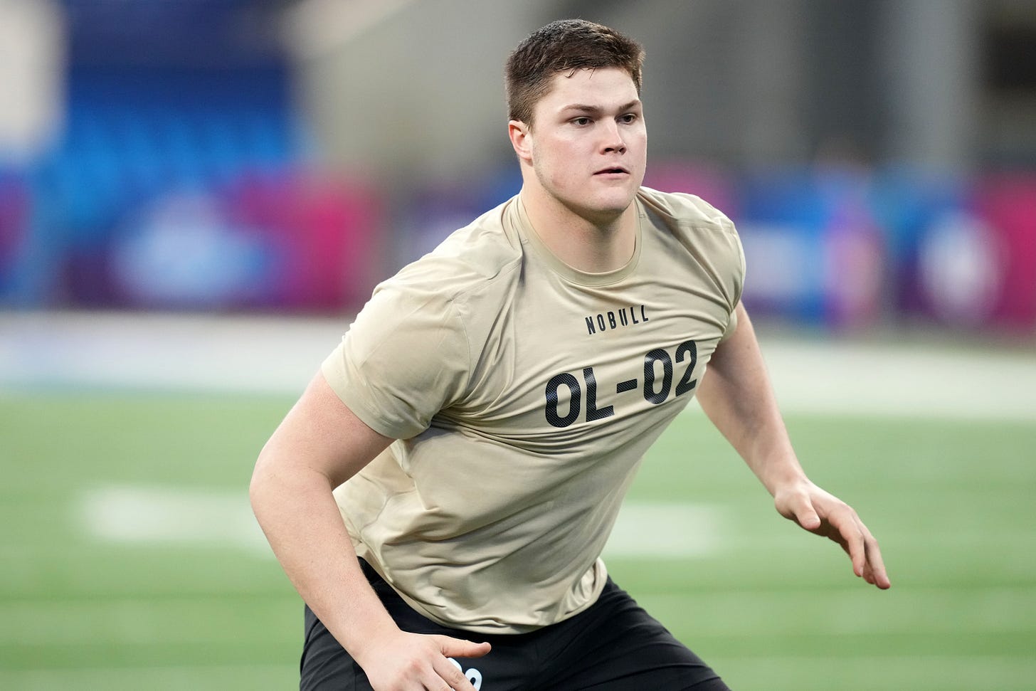 Notre Dame offensive tackle Joe Alt