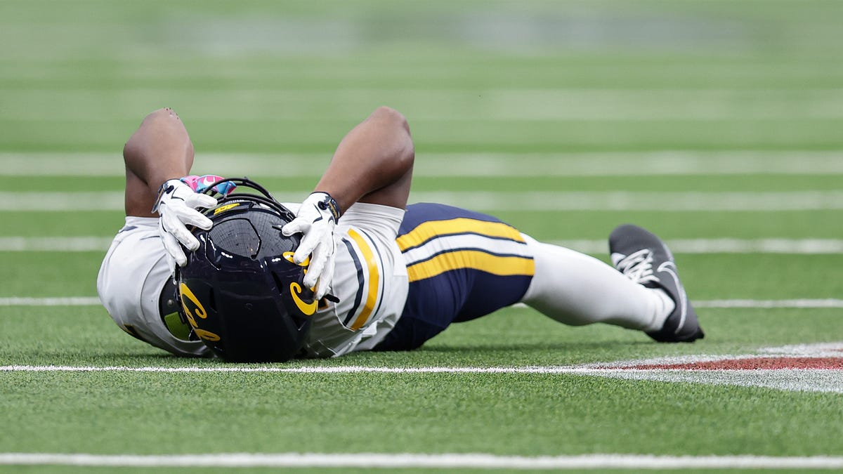 Cal Football Faces The Abyss