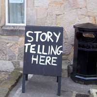 storytelling-HERE-SIGN