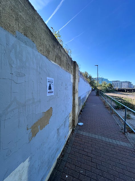 Photos by SLART (and a bit of postering for Memento Vivere).