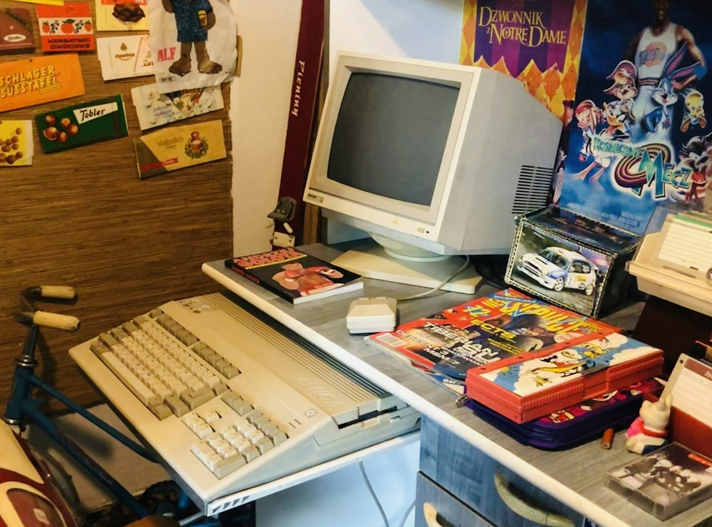 A family computer room from the 90s