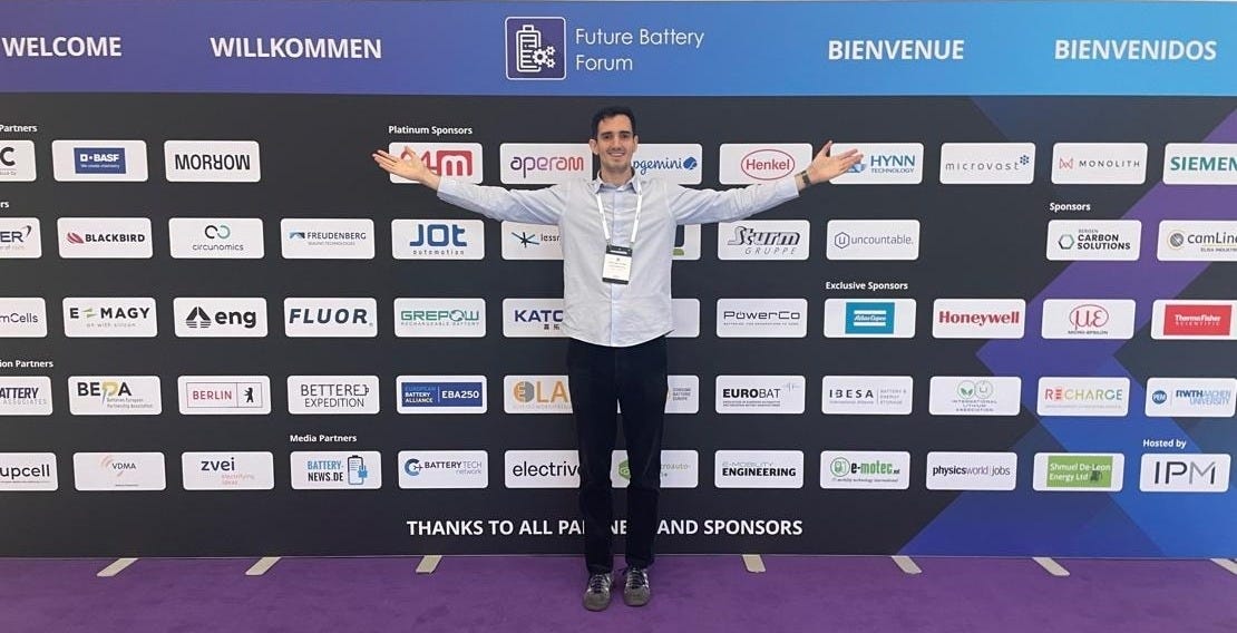 A person standing in front of a wall with his arms out
AI-generated content may be incorrect. A person standing in front of a wall with his arms out
AI-generated content may be incorrect.