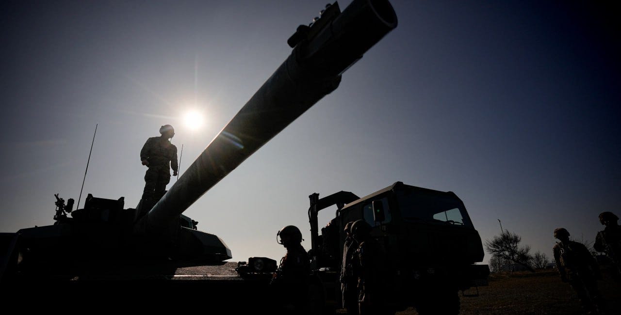 Οι παγκόσμιες στρατιωτικές δαπάνες φτάνουν σε ΙΣΤΟΡΙΚΟ ΥΨΟΣ 2,7 τρισεκατομμυρίων δολαρίων