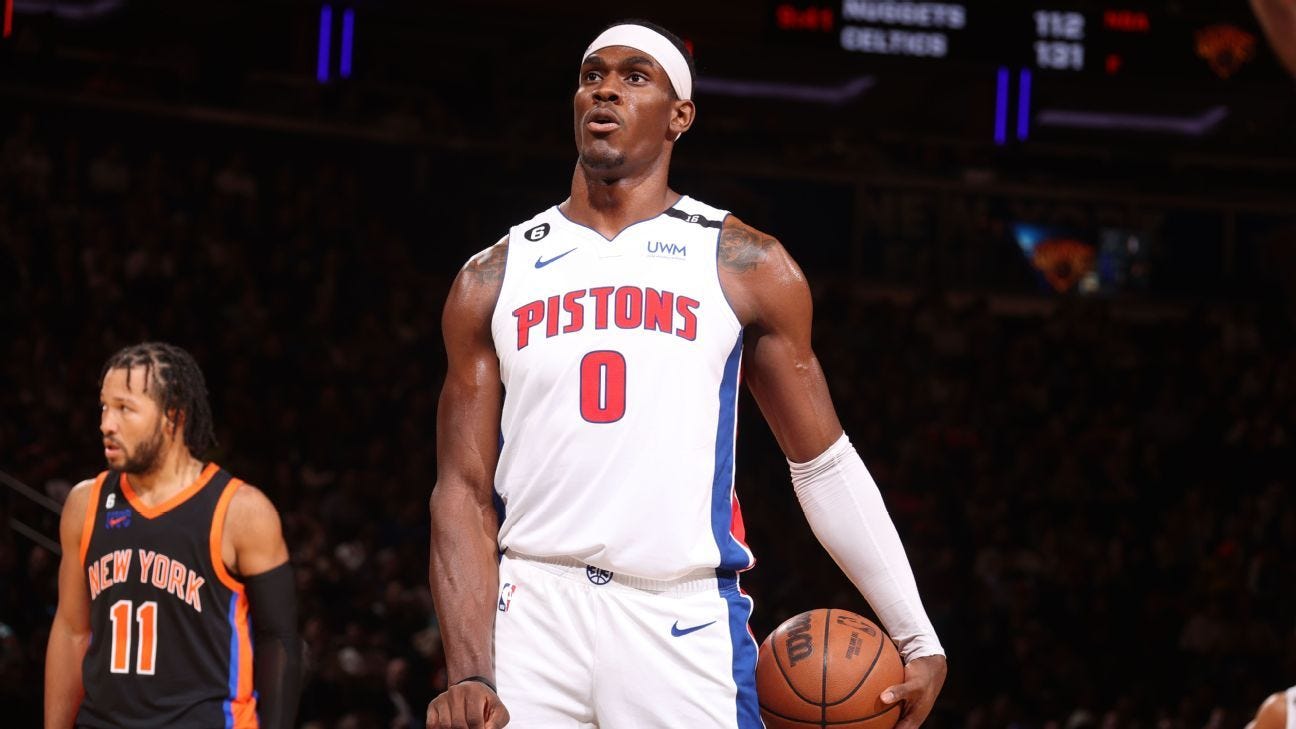 Pistons' Jalen Duren exits loss to Hornets with ankle injury - ESPN Pistons' Jalen Duren exits loss to Hornets with ankle injury - ESPN