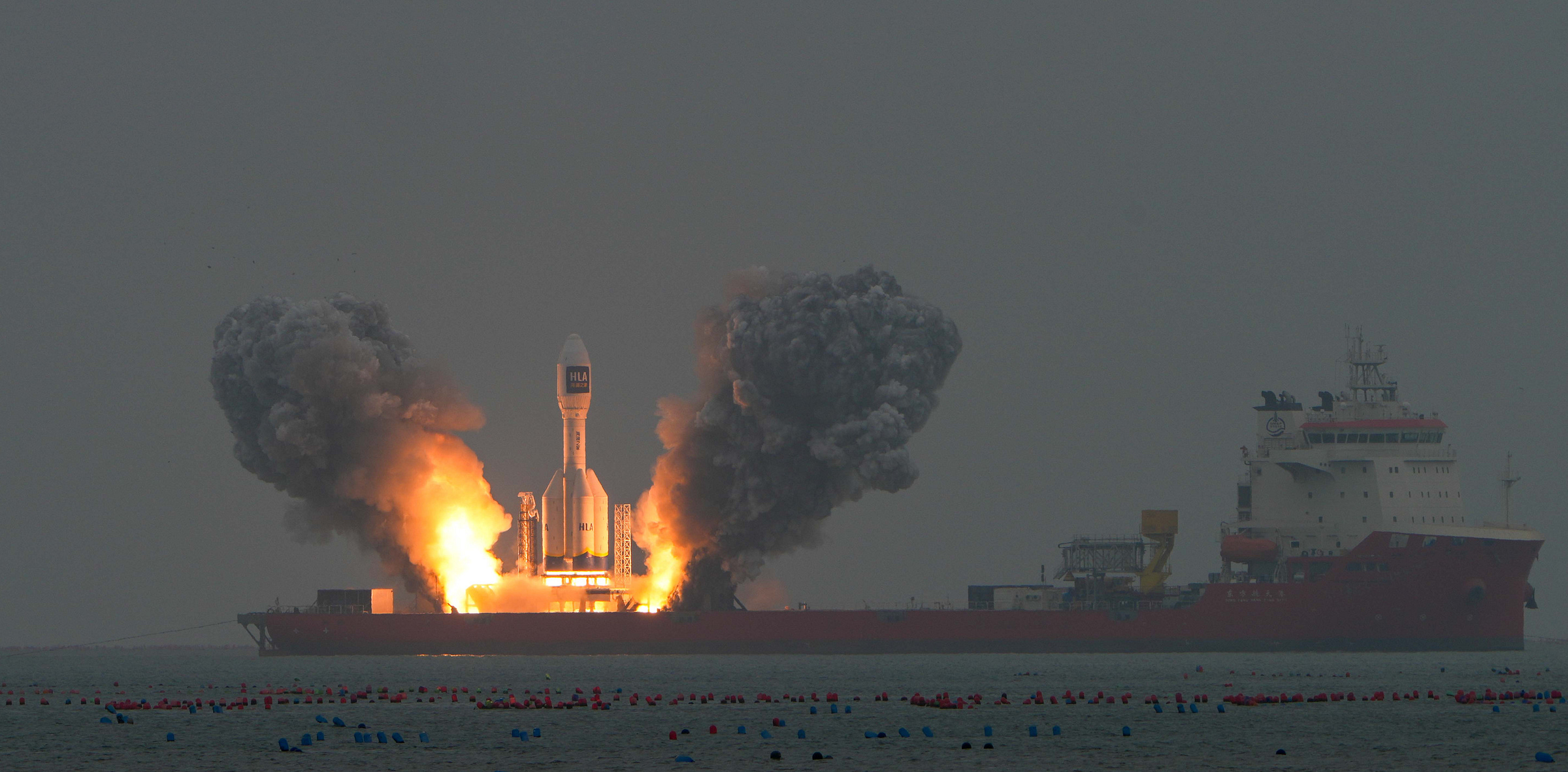 The Gravity-1 Y2 vehicle lifting off from its sea-launch platform near Haiyang on October 11th 2025.