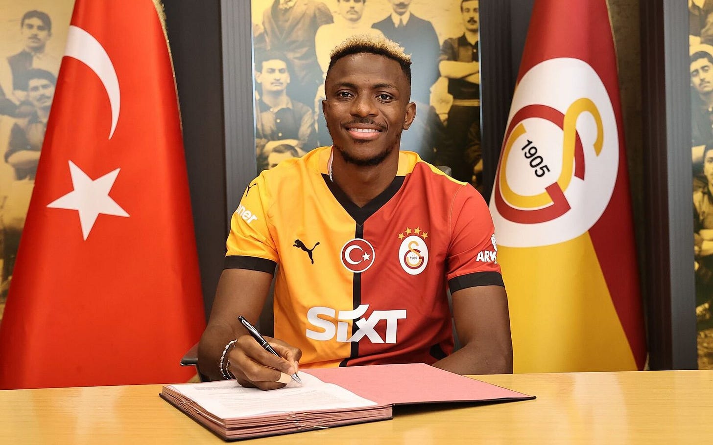 Osimhen completes Galatasaray loan move, to receive over N10bn annual salary