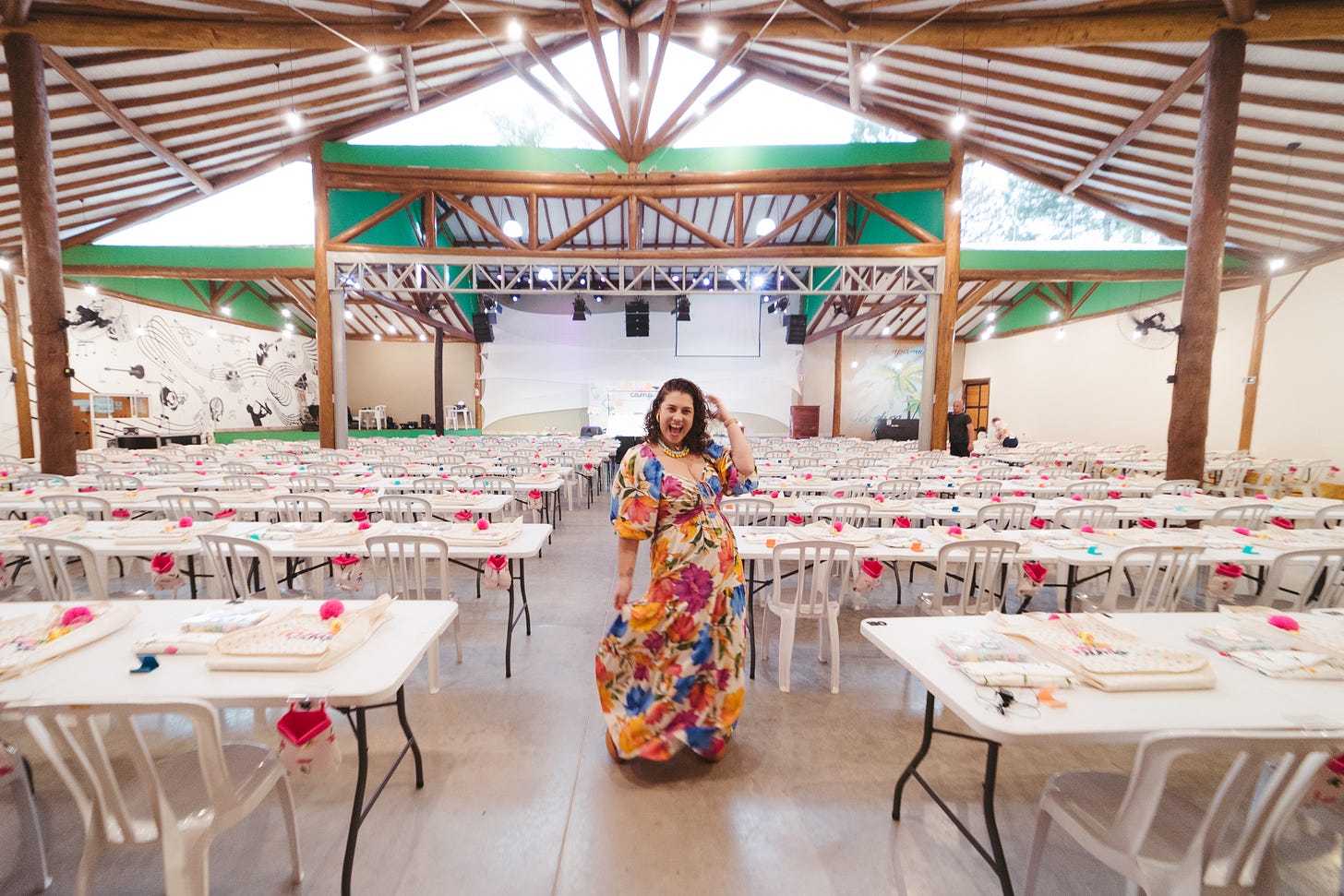  Descubra como o registro de um evento pode se transformar em um documentário estratégico que gera conexão, desejo e valor duradouro.