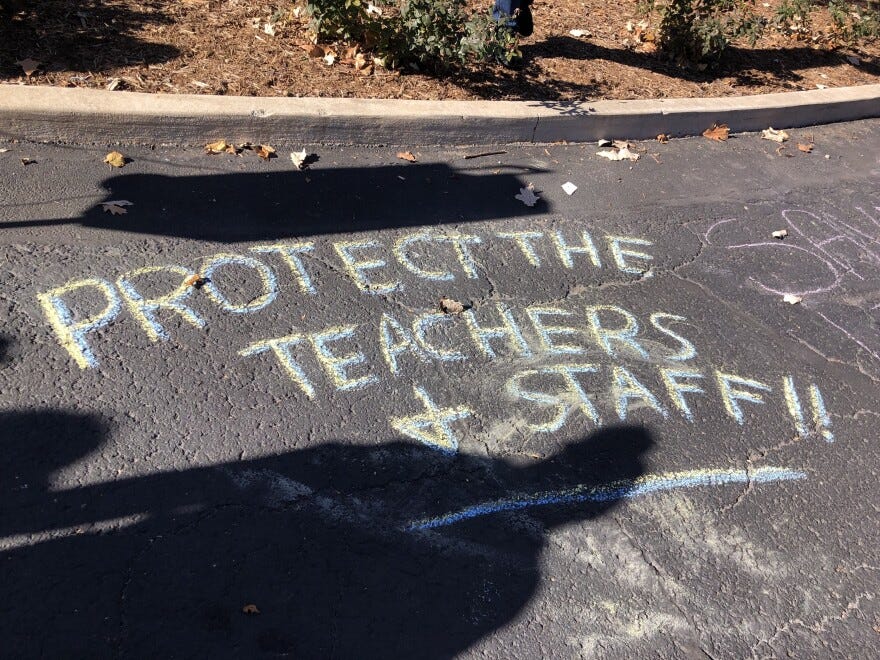 Bradley faculty, students stage walkout in protest of proposed academic  cuts | WCBU Peoria
