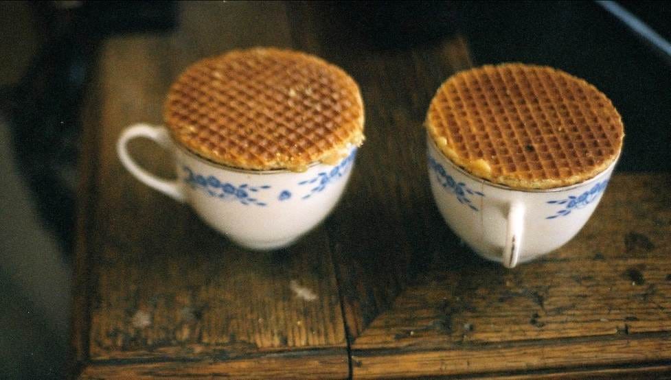 Stroopwafels on cups CC BY 2.0 barbara w via Flickr