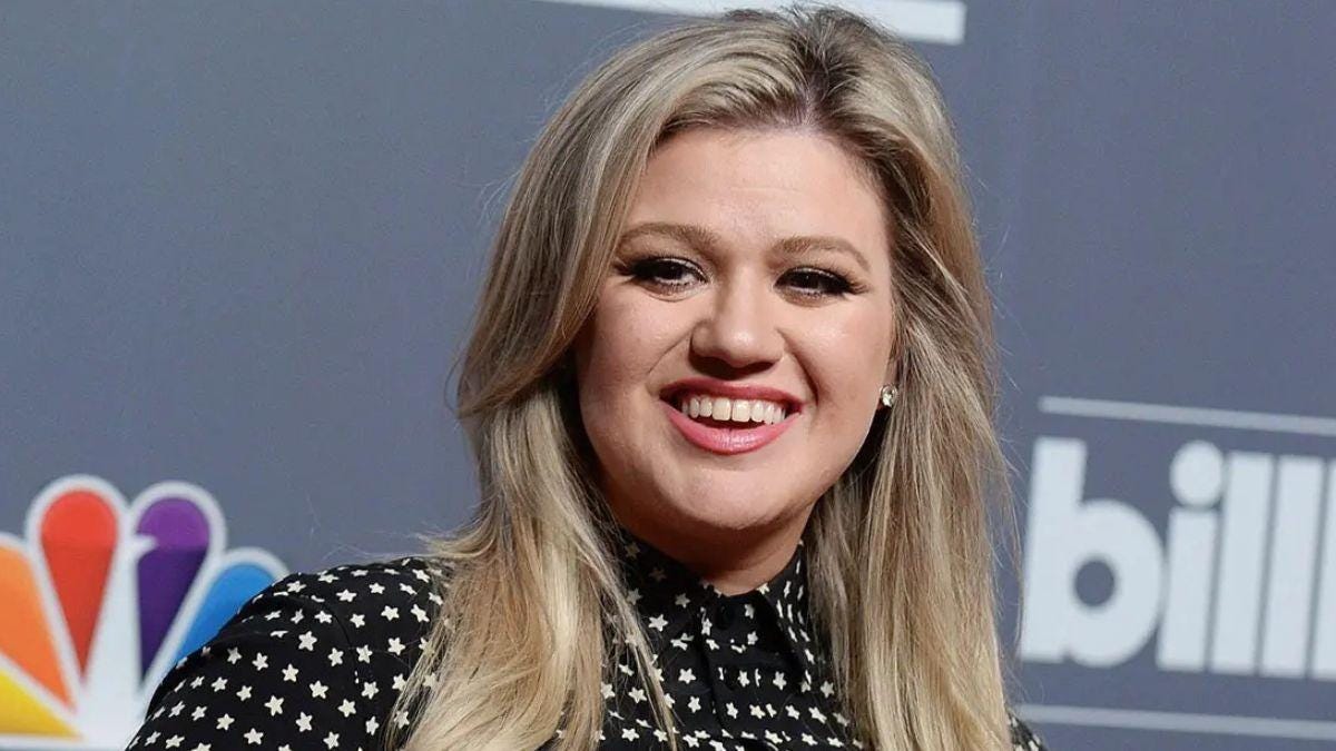 image of Kelly Clarkson image of Kelly Clarkson