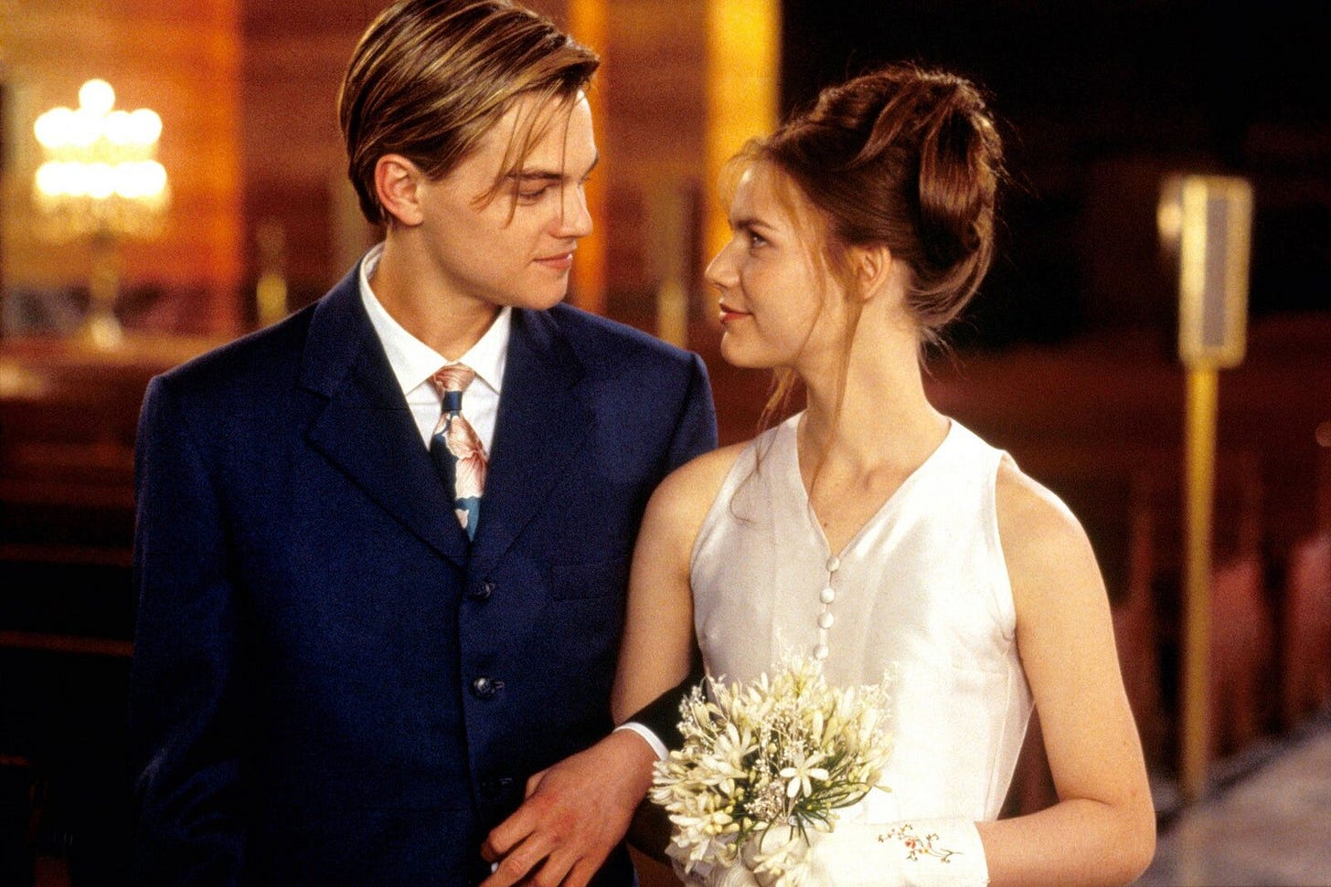 024-Romeo-and-Juliet-Fashion-in-Film-Vogueint-Feb21-Alamy.jpeg