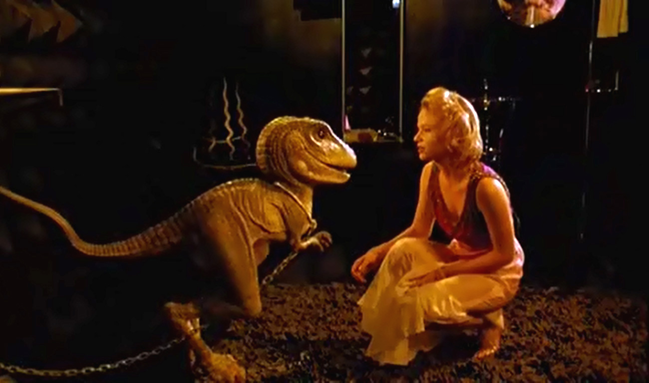 https://viewerscommentary.files.wordpress.com/2014/09/super-mario-bros-yoshi-samantha-mathis.jpg