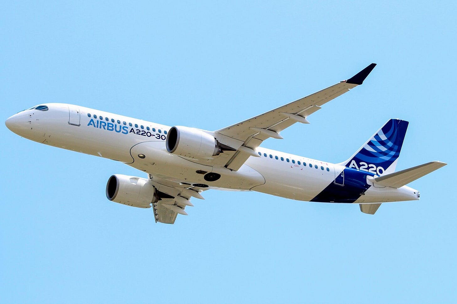 Airbus_A220-300 Airbus_A220-300